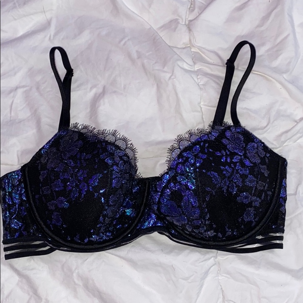 VS bra